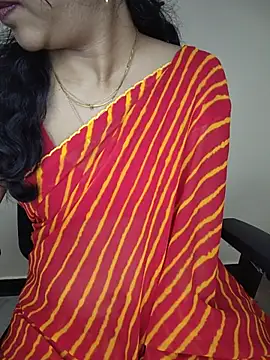 Cute-Smiely-Queen-Telugu stripchat live cam model