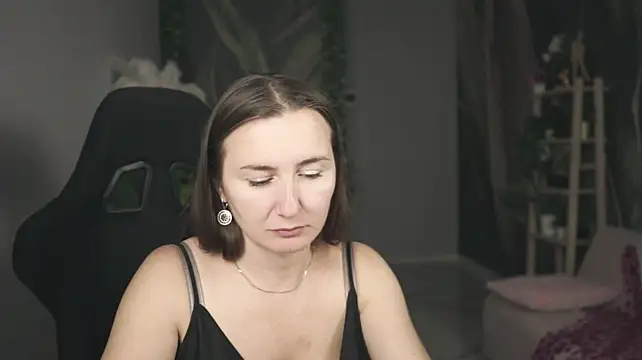 Golden_Dragon stripchat live cam model