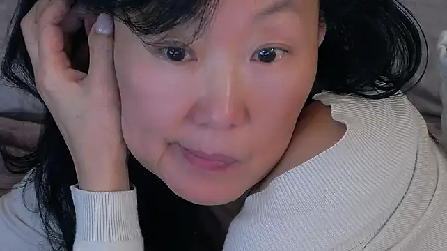 S_andra_ stripchat live cam model