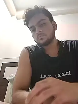 Realcumshow stripchat live cam model