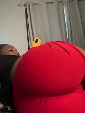 BonnyMolhada stripchat live cam model