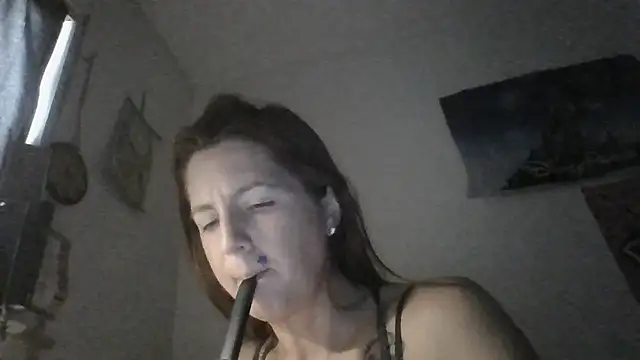 Anavrinjae stripchat live cam model