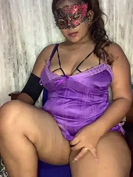 RedRos01 stripchat live cam model