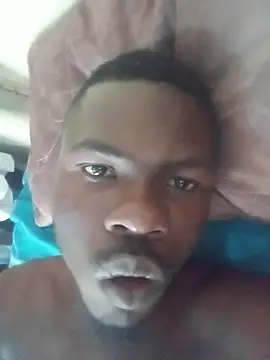 VrXis stripchat live cam model
