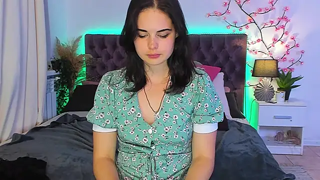 JennaMiu stripchat live cam model