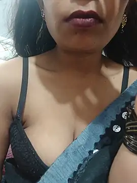 hey_pooja stripchat live cam model