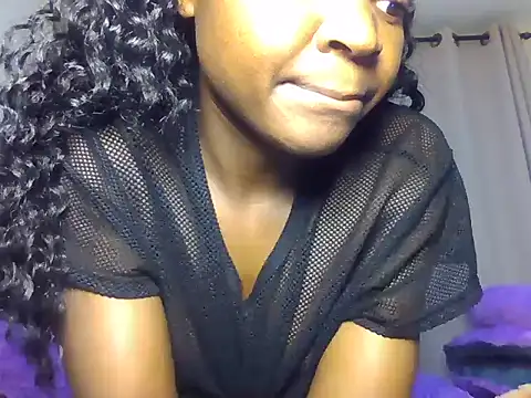 Lola_twerks stripchat live cam model