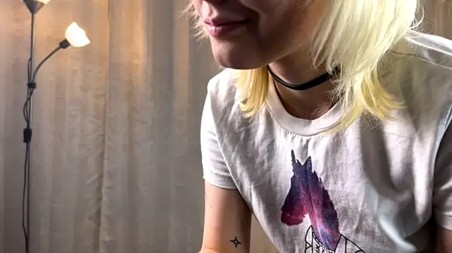 pewpewpiu stripchat live cam model