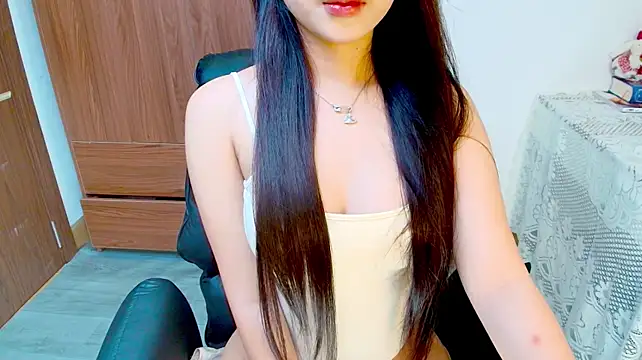 kiss_jolee stripchat live cam model
