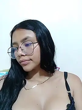 Angel-Delux stripchat live cam model