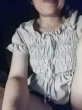 Vitamins-e stripchat live cam model