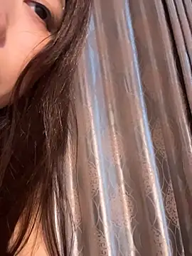 xiaoyizi20261 stripchat live cam model