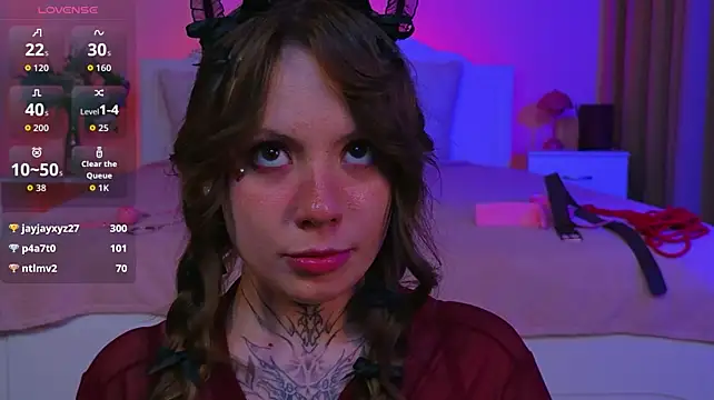 HeavenSinss stripchat live cam model