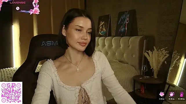 aria__milaa stripchat live cam model