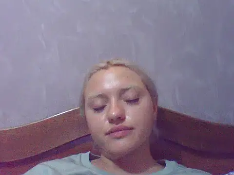 _Mathilda_ stripchat live cam model