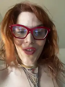 regine5 stripchat live cam model