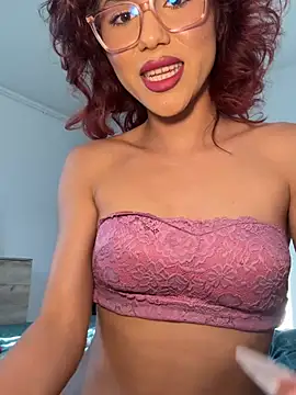StepNova stripchat live cam model