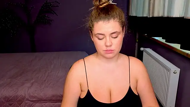 IsabellaBler stripchat live cam model