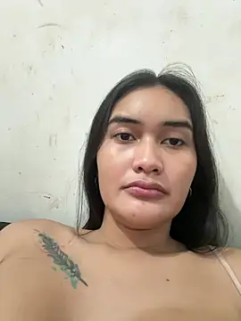 Latisha_Brown stripchat live cam model