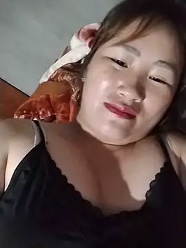emini-xx stripchat live cam model