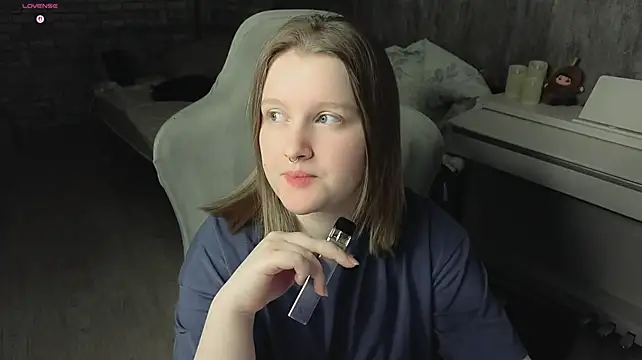 Ol1via stripchat live cam model
