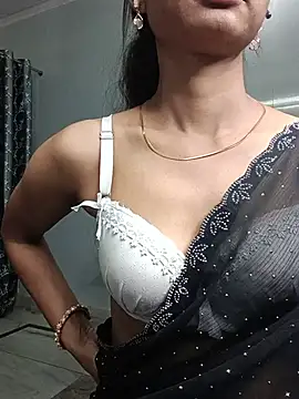Sonam1186 stripchat live cam model