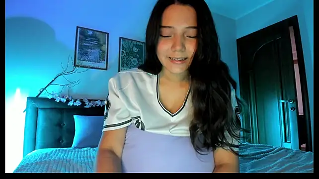 milana_marttt stripchat live cam model
