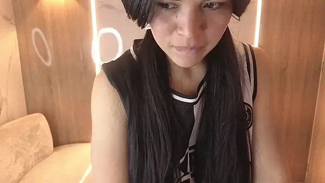 cherry_envy_cn stripchat live cam model