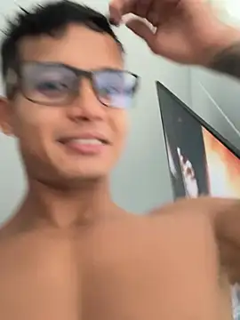 Paradise_boy__ stripchat live cam model