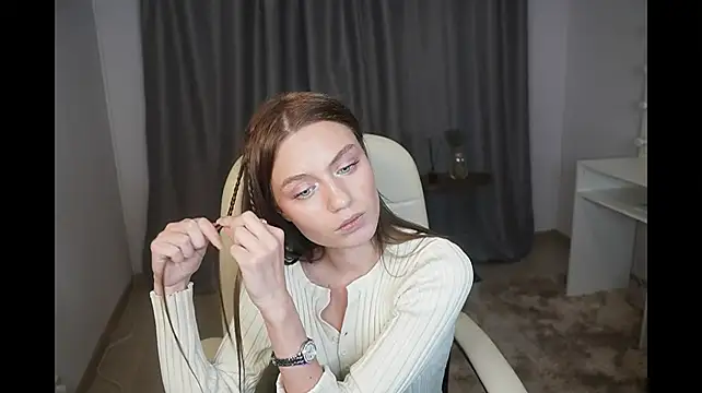 DedeAono stripchat live cam model