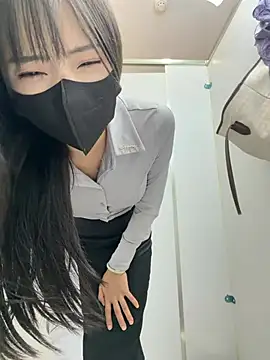 xiao-Lin stripchat live cam model