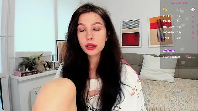 tenderdreams stripchat live cam model