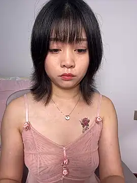 xinyue777 stripchat live cam model