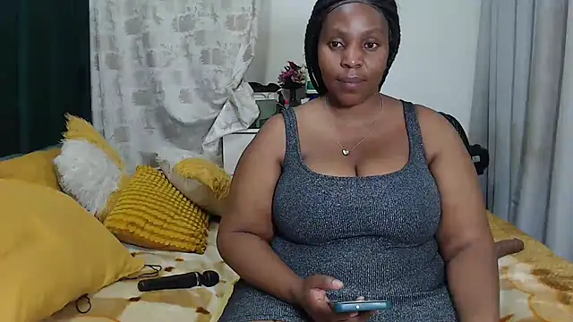 GaggingQueenxx stripchat live cam model