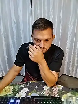 VelvetWolff stripchat live cam model