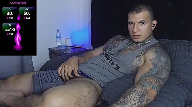Shane_Clay stripchat live cam model