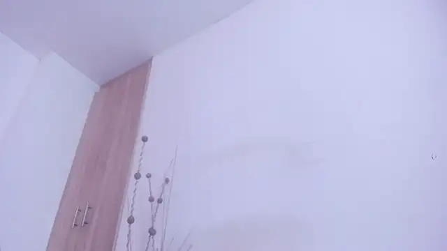 sarahhernandez stripchat live cam model