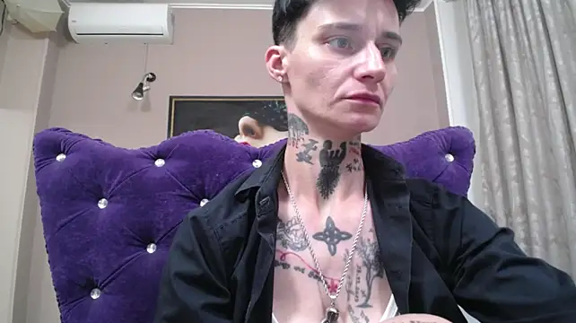 KennyXSX stripchat live cam model