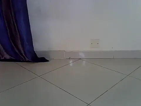 Miss_madiba stripchat live cam model