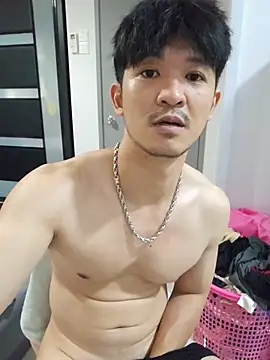 tuo-69 stripchat live cam model