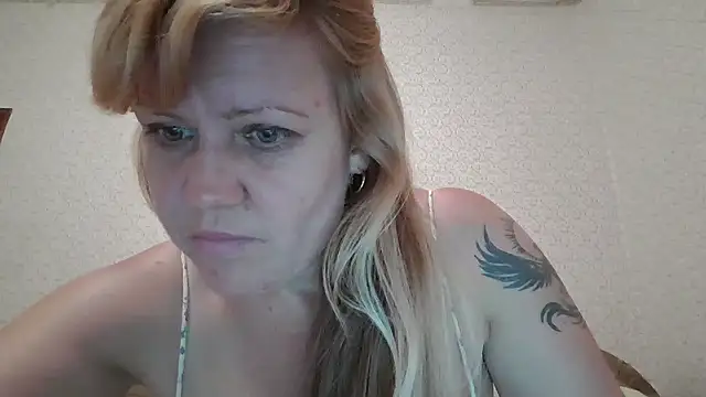 _bellaforever__ stripchat live cam model