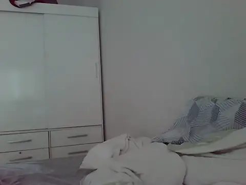 RenataAraujo stripchat live cam model