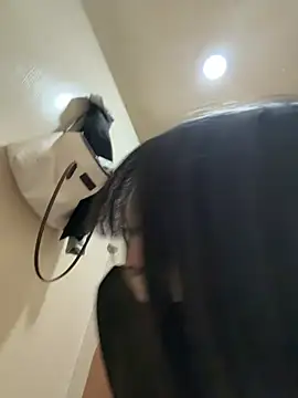 xiao-Lin stripchat live cam model
