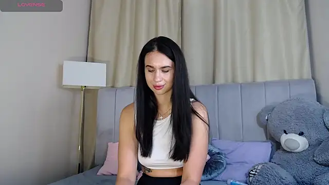 Erikka__ stripchat live cam model