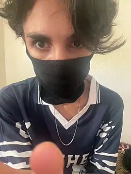 Yassir-xxxl stripchat live cam model