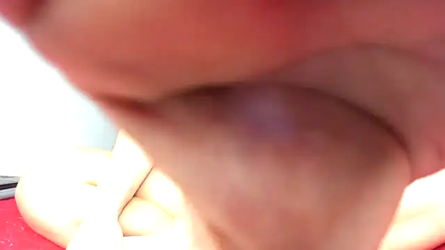 SophieD stripchat live cam model