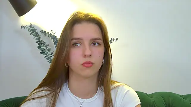 AliceAtkins stripchat live cam model