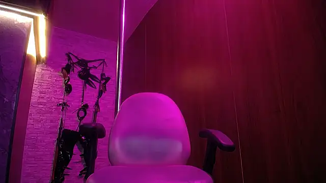 Belladonna_trix stripchat live cam model