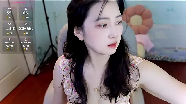summer_uu stripchat live cam model