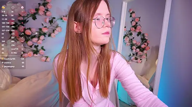 More_Sonne stripchat live cam model